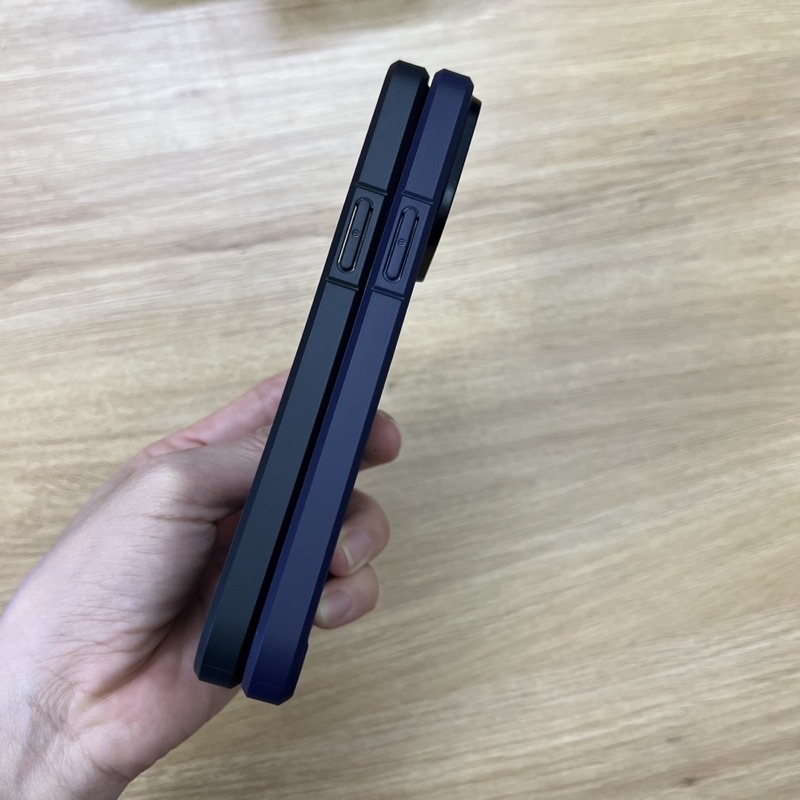 Ốp lưng iPhone 14 Pro Max x-level frosted sand lưng nhám