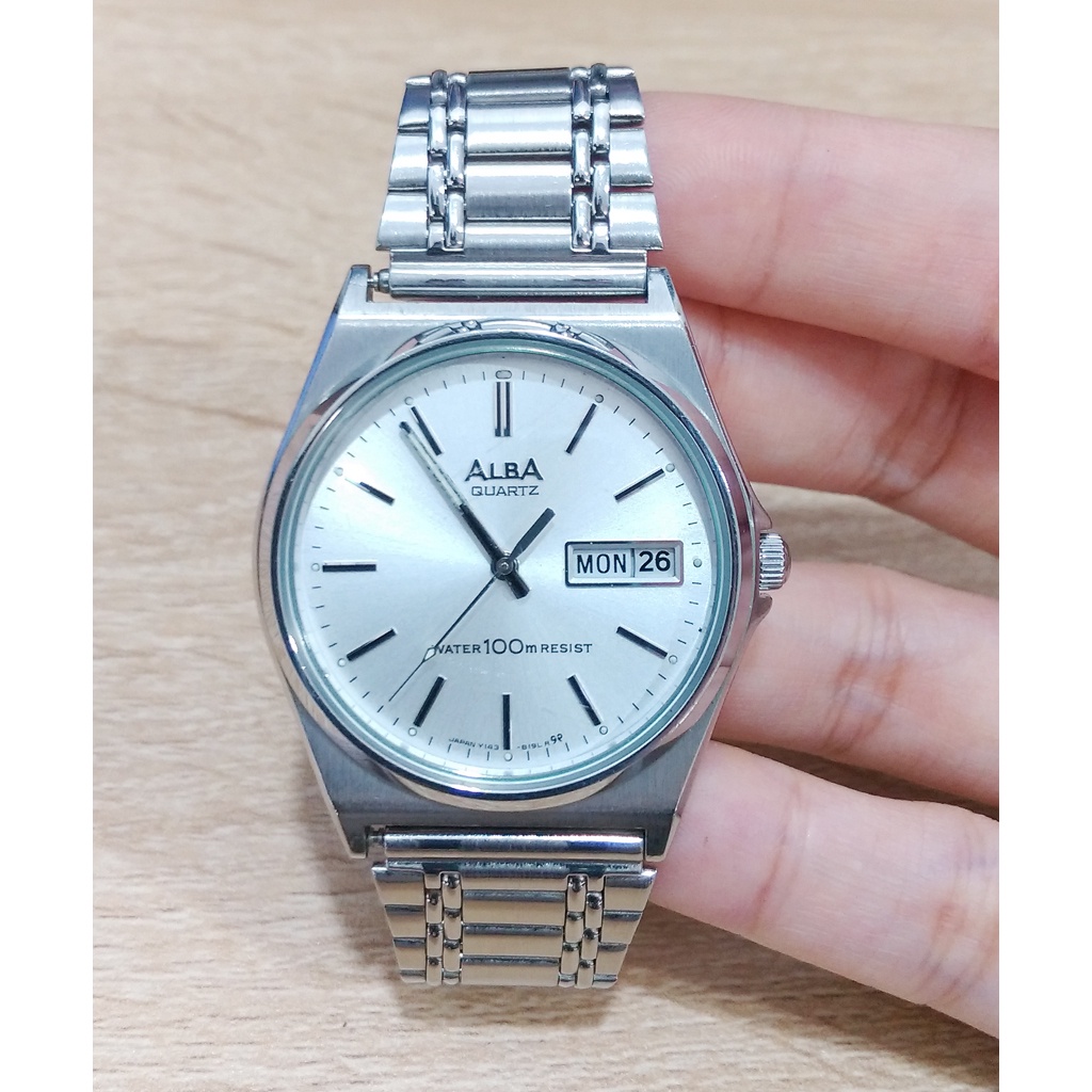 Đồng hồ Nam ALBA Quartz-AB05 Hàng Secondhand chạy Pin