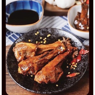 Đùi vịt Dacheng tẩm mật ong
