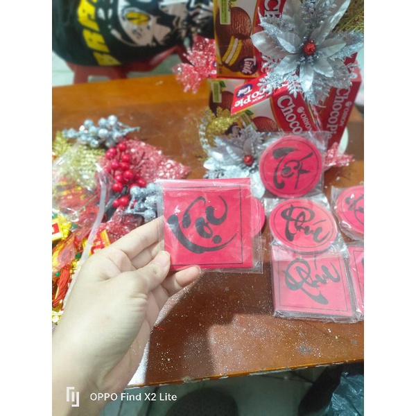 Thẻ giấy chữ trang trí Tết