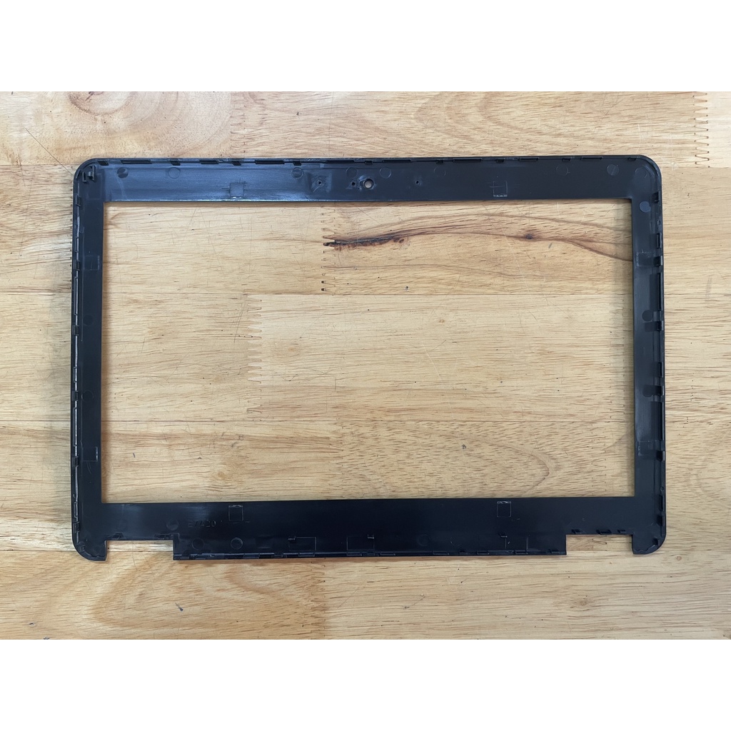 Vỏ Mặt B Dành Cho Laptop Dell Latitude E7240 New