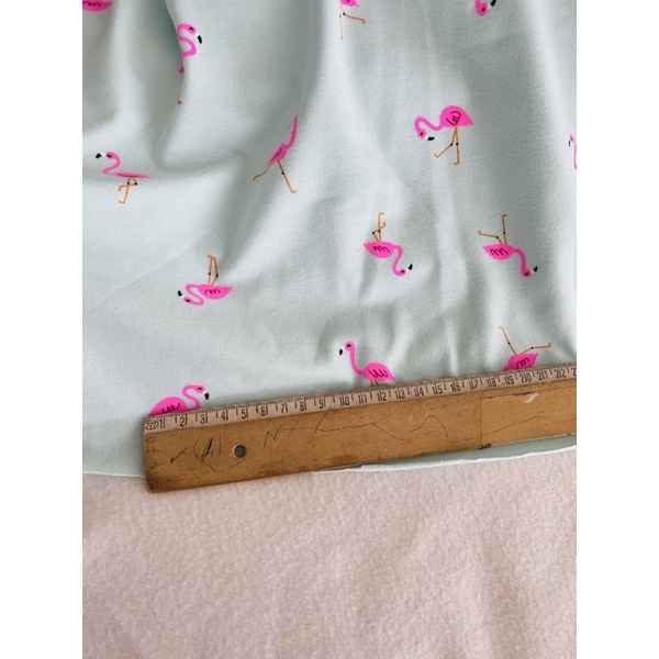 Vải thun cotton 4c hình hạc nền xanh mint