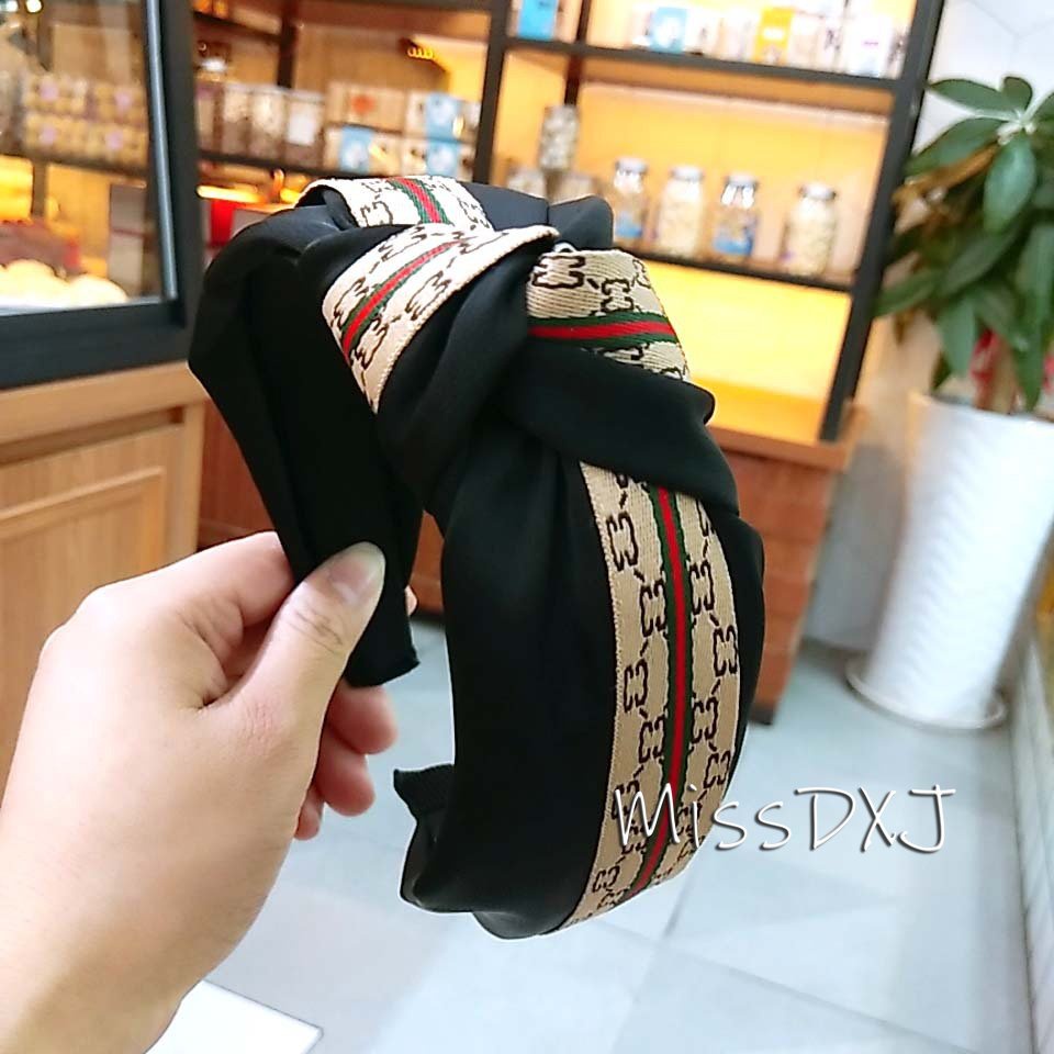 Băng Đô Màu Trơn Thắt Nút Ruy Băng Bản Rộng Bằng Vải Xoắn Nhẹ Sang Trọng Dùng Rửa Mặt Sang Trọng Dễ Phối Đồ