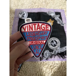 Sticker Dán Quần Áo