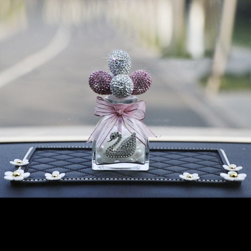 Lọ Đựng Tinh Dầu Đính Đá Trang Trí Taplo Ô Tô