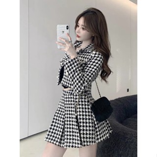 Set đồ nữ sang chảnh áo khoác dạ tweed kẻ caro đen trắng kèm chân váy xếp ly dáng ngắn AS183