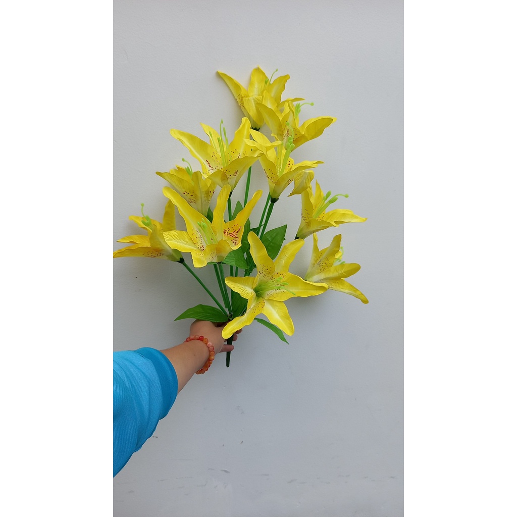 1 Bụi hoa lyly giả bằng vải 10 bông 45cm - Hoa giả - Hương Flower