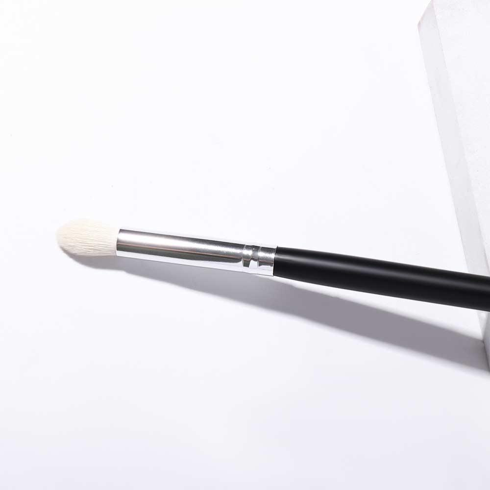 Set 3 Cọ Trang Điểm Mắt Sợi Dê Chống Nhòe Với Tay Cầm Gỗ Tiện Dụng