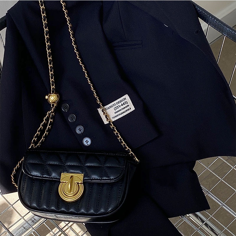 Túi Đeo Chéo Hình Vuông Nhỏ Thiết Kế Mới Dễ Phối Đồ Cho Nữ