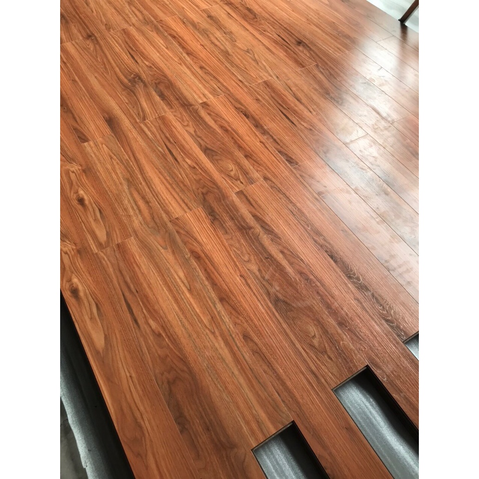 Sàn gỗ thanh lý 149k/m2 hàng xuất khẩu chịu nước mã màu Siena Walnut