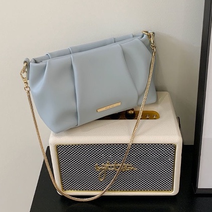 Túi Xách Đeo Vai Phong Cách Niche Thiết Kế Mới Cao Cấp Kết Cấu Bánh Bao Có Dây Xích Dành Cho Bạn Nữ
