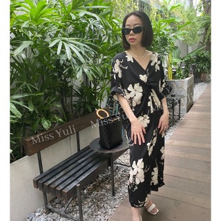 Đầm lụa xoắn eo freesize họa tiết hoa văn