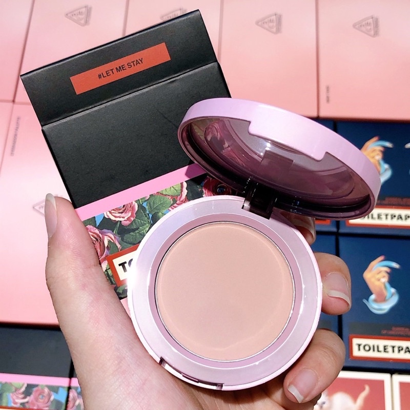 MÁ HỒNG 3.C.E TOILETPAPER