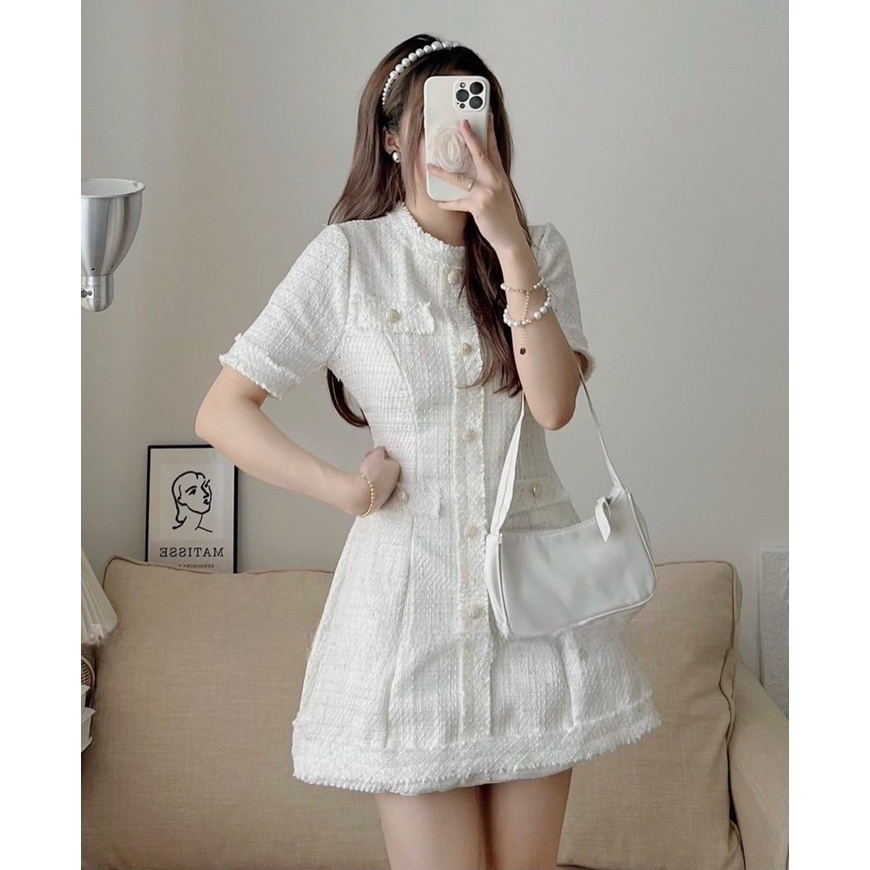 ĐẦM DẠ TRẮNG TƯA LAI PHỐI NÚT