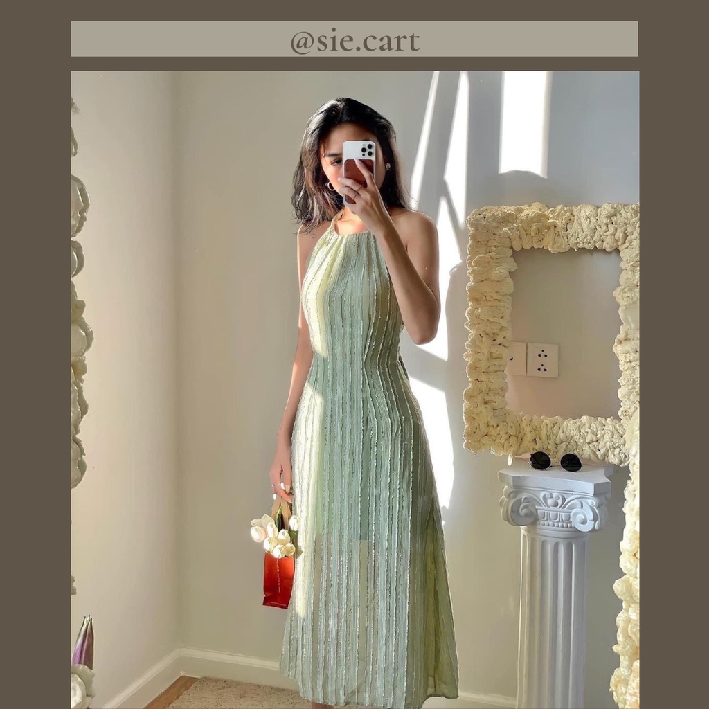 Đầm Maxi Cổ Yếm Nơ Lưng
