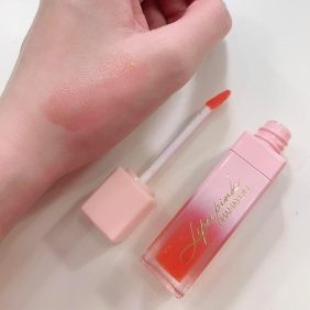 Son môi dưỡng hồng môi Hanayuki
