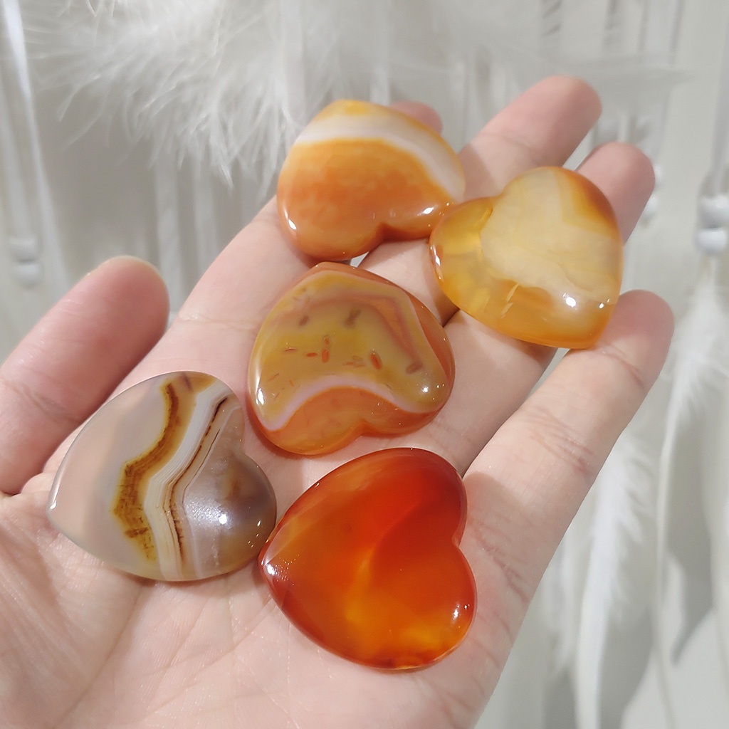 Mặt Dây Chuyền Hình Trái Tim Chạm Khắc Tinh Thể Carnelian Tự Nhiên