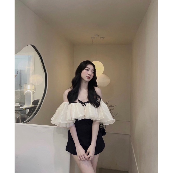SET ÁO NUDE BẸT VAI + QUẦN SHORT ĐEN ❤️