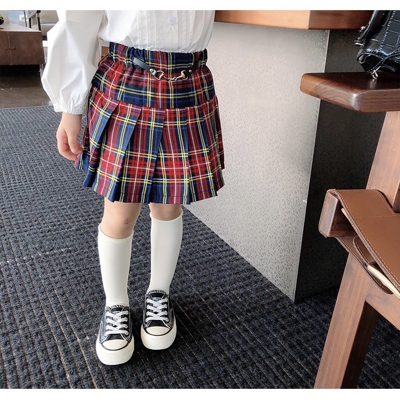 Chân váy xếp ly caro Phong Cách tiểu thư Hàn quốc cho bé chất đẹp có quần kèm trong