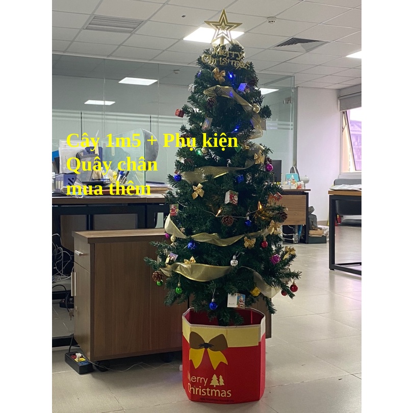 Cây thông Noel 1m5 chân sắt, tán dày 450 đầu cành, đường kính 85 cm, gần 4kg- Công nghệ Hàn Quốc