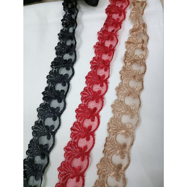 Ren lưới thêu chỉ bóng 4cm