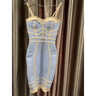Váy body băng quấn size S , thanh lý