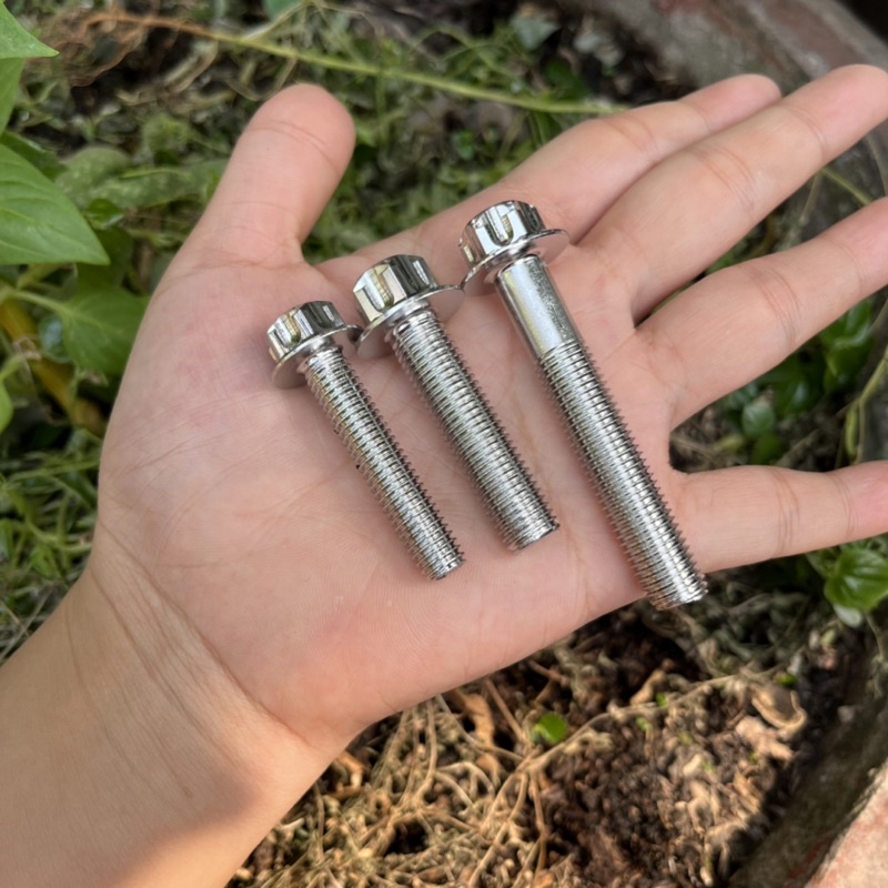 Ốc treo pô inox 304 cho xe máy