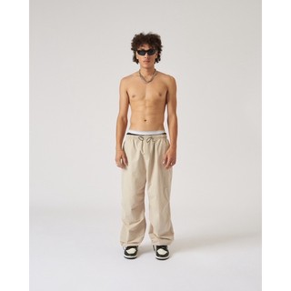 BASIC PARACHUTE PANTS ( Quần dù ống suông rộng TRICH )