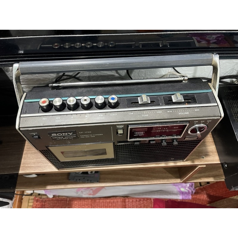 Đài Radio Cassette Sony CF-1700