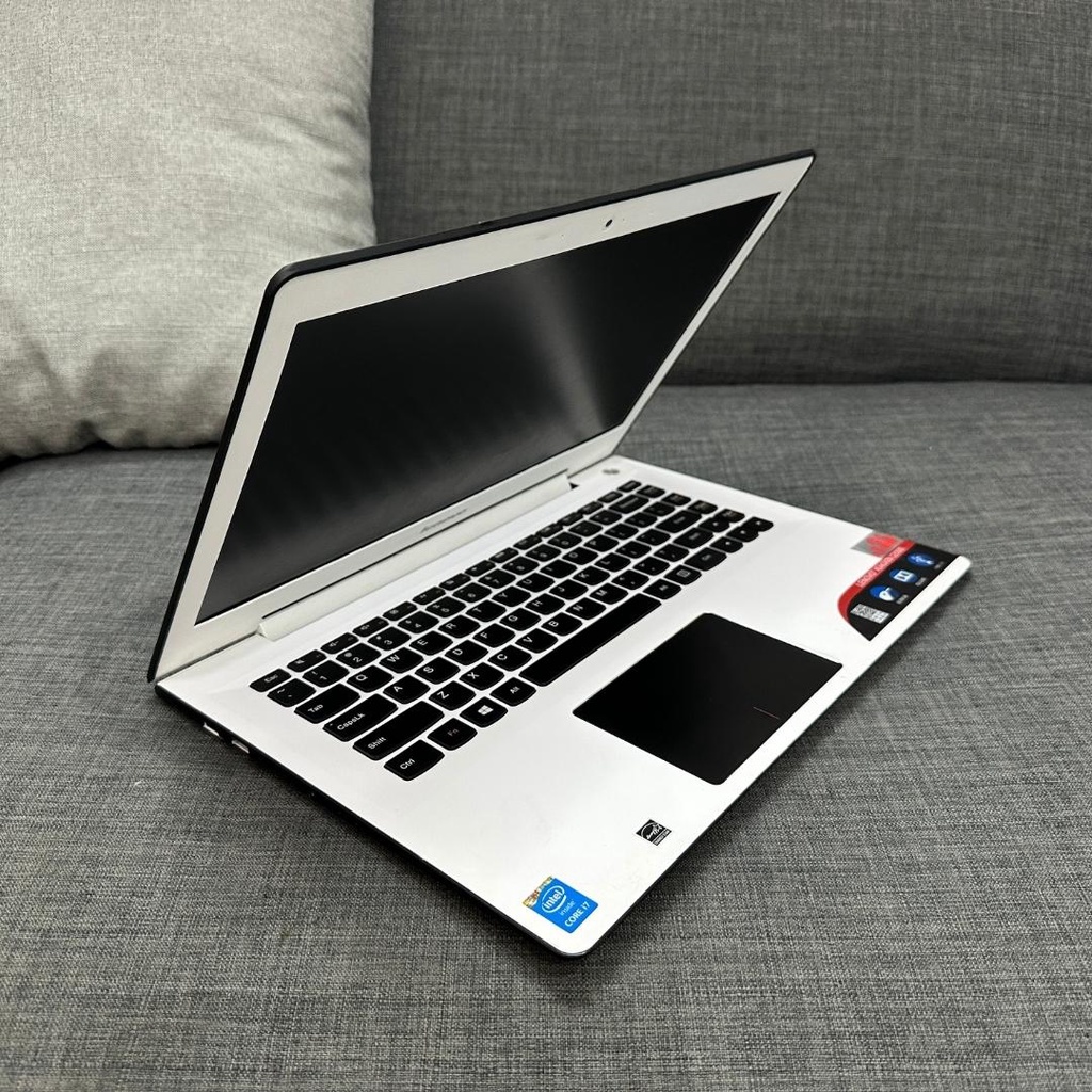 Laptop cũ Lenovo I2000 I7-5557U/8GB/256GB/14inch HD mỏng nhẹ, chiến game, văn phòng, học online, bảo h