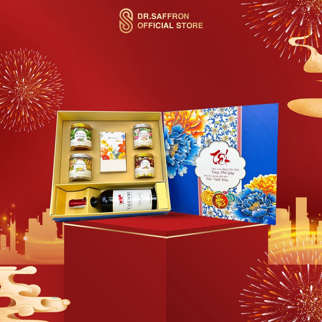 Hộp quà Tết sang trọng với 5 loại mứt cao cấp thuộc thương hiệu Mộc Hương Sơn phù hợp tiếp khách hoặc biết tặng