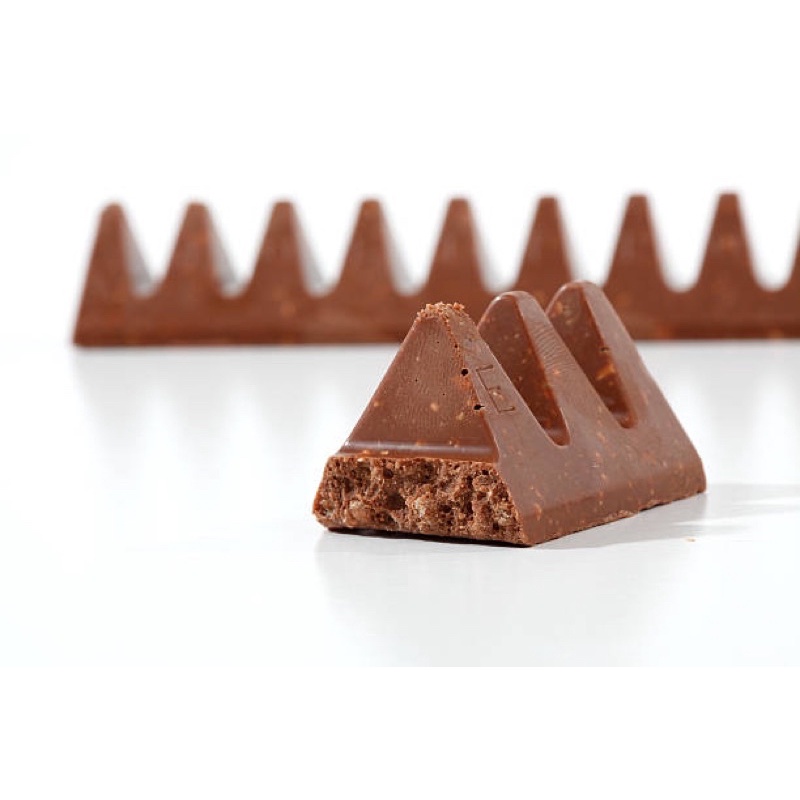 Socola Tobleron Thuỵ Sĩ hình tam giác 100gr