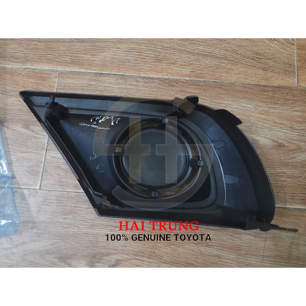 Ốp đèn gầm Toyota Innova 2012-2015 bản thiếu chính hãng