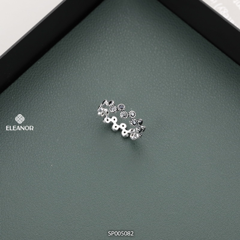 Nhẫn nữ hở bạc 925 Eleanor Accessories hình tròn zigzag đính đá màu đen cá tính phụ kiện trang sức 5082