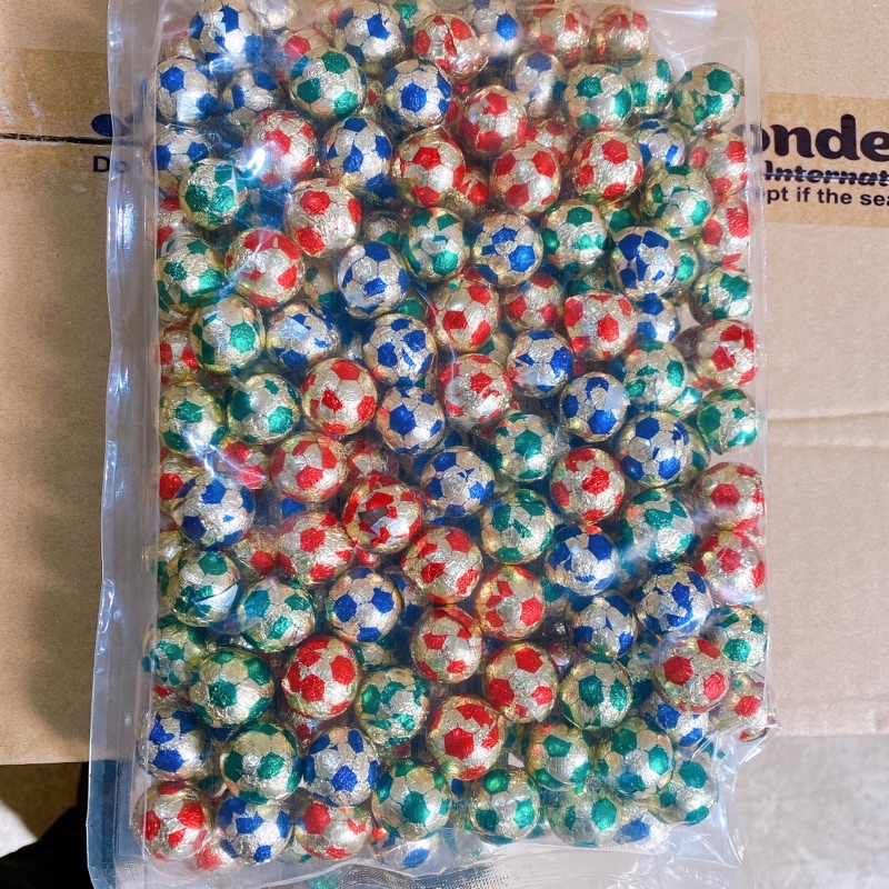 Bịch 1kg kẹo sô cô la hình quả bóng