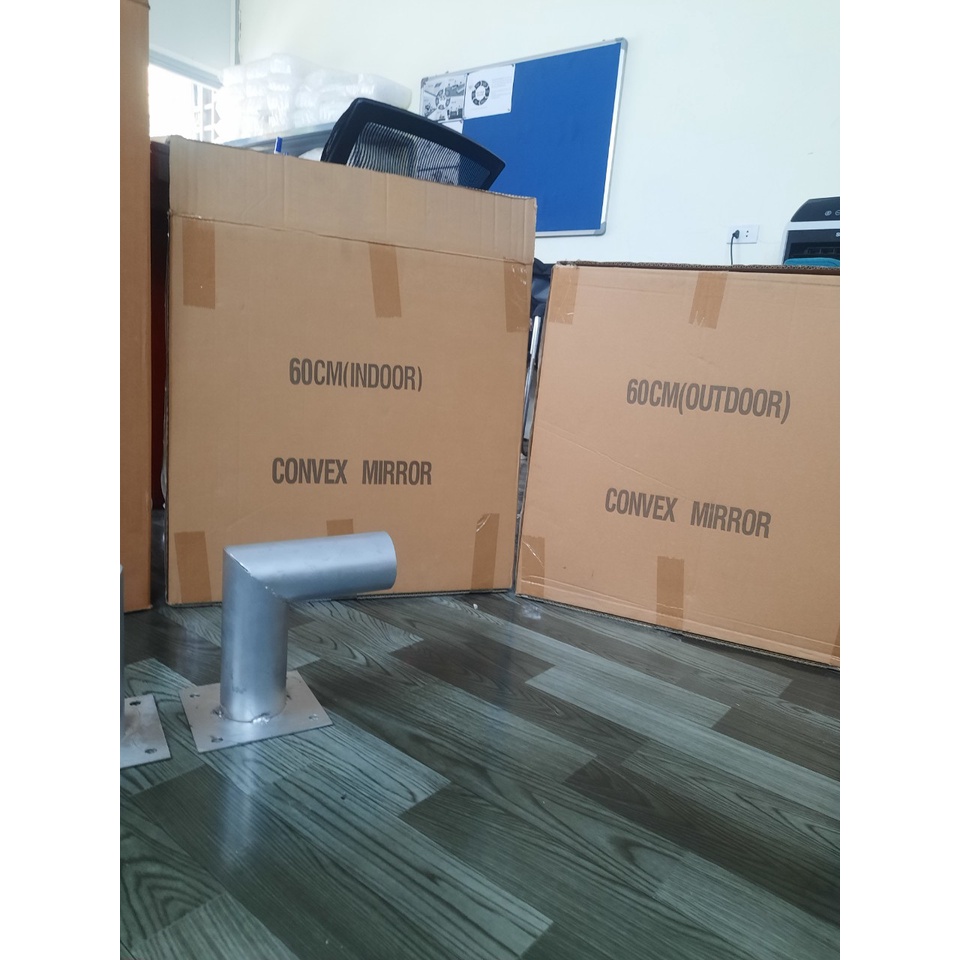 Giá đỡ treo gương cầu lồi. Treo gương cầu giao thông 190x200mm