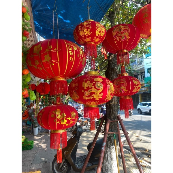 ĐÈN LỒNG TẾT VẢI NHUNG XẾP NHŨ VÀNG CAO CẤP TRANG TRÍ TẾT 2023