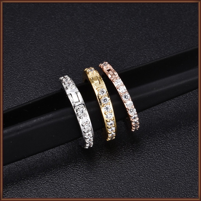 Khuyên Tai Tròn Nhỏ Đính Đá Zircon Thời Trang Cho Nữ