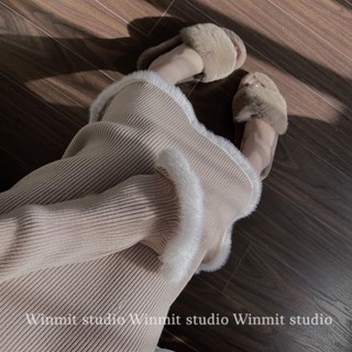 Set Váy Len Phối Lông Thỏ Nữ Tính | Winmit.studio