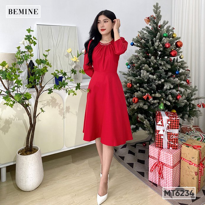 Đầm tay lỡ cổ ngọc trai tùng xòe BEMINE MT6234