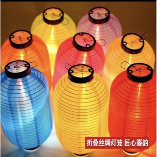 Đèn lồng vải nhiều màu sắc
