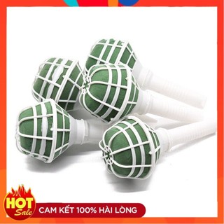 Tay cầm cắm hoa bó tròn,cắm hoa cưới cô dâu