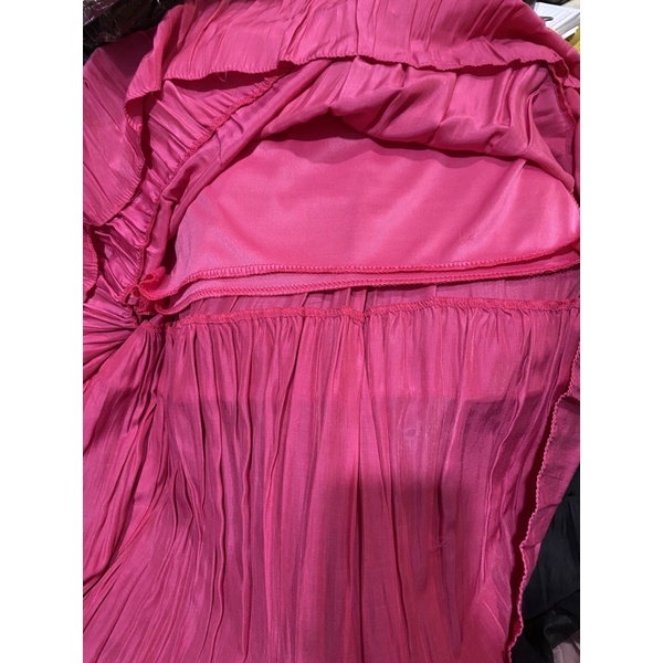 Chân váy lụa xoè hai tầng dáng dài hàng Quảng Châu