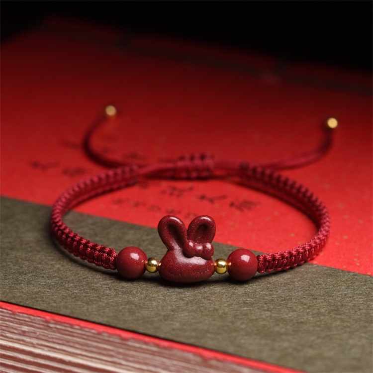 Vòng Đeo Tay Cinnabar Năm Con Thỏ Bện Dây Đỏ Tai Sui Giữ Hòa Bình Dễ Phối Đồ Cho Nữ
