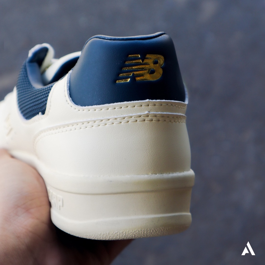 New Balance CT300 - Phong cách thời trang cao cấp - Sneaker chính hãng - Giày thể thao cổ điển