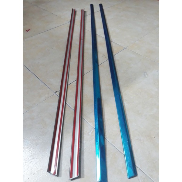 Nẹp chân kính cánh cửa honda Civic 2006-2011, không có mạ crom