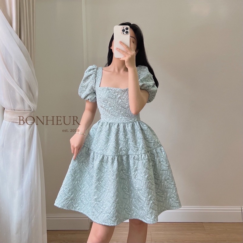 Pass váy xanh mặc 1l