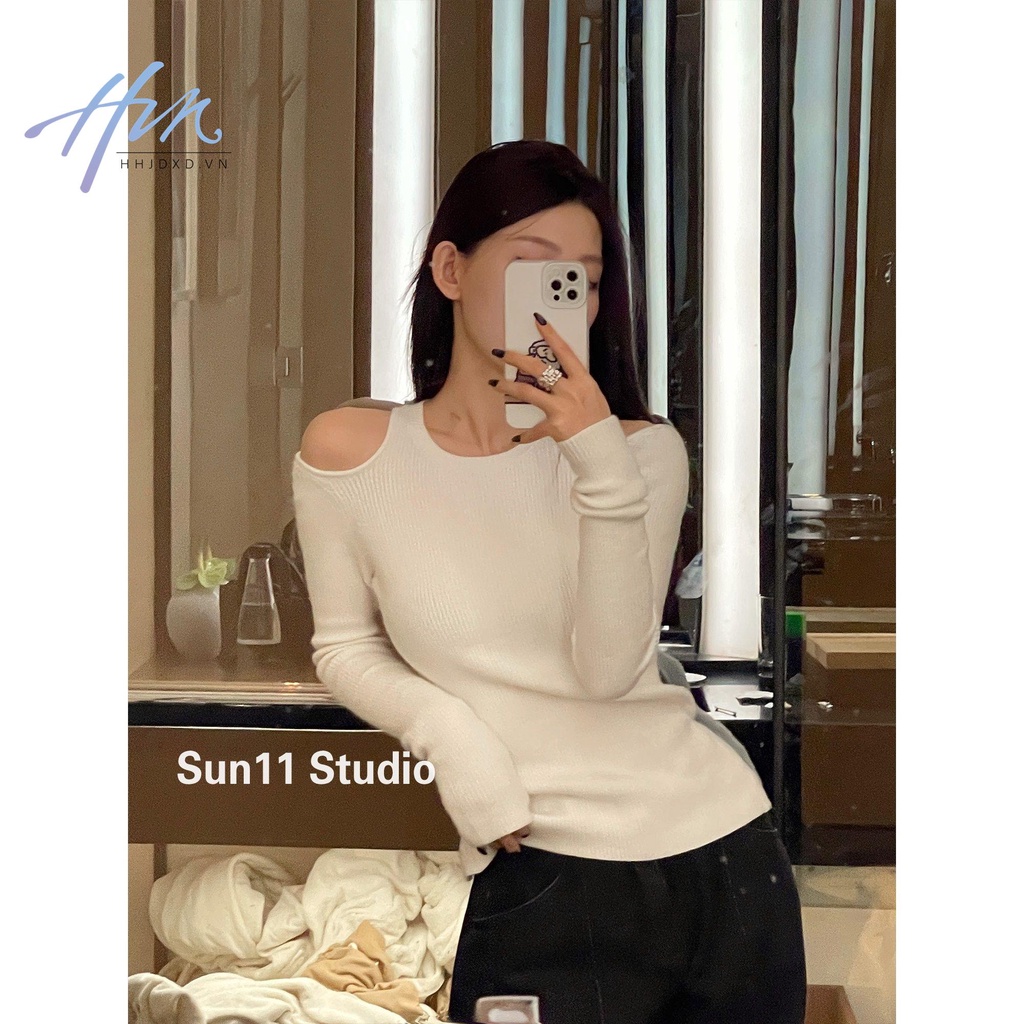 Áo Sweater Trễ Vai Dáng Ôm Thiết Kế Ngọt Ngào Dễ Phối Đồ
