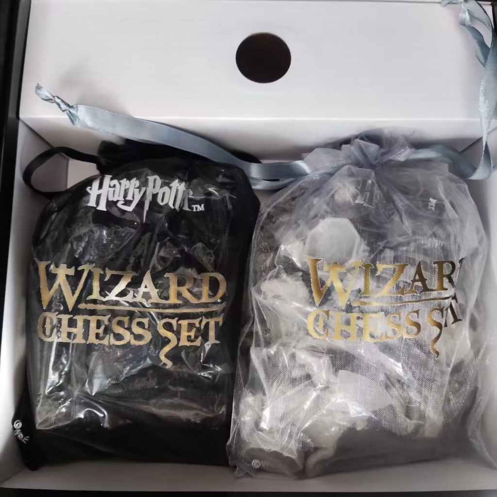 Harry Potter Wizard Chess Set - Bộ cờ vua nhân vật phù thủy Harry potter