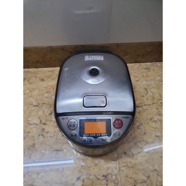 Nồi cơm điện cao tần Tiger 0.5l